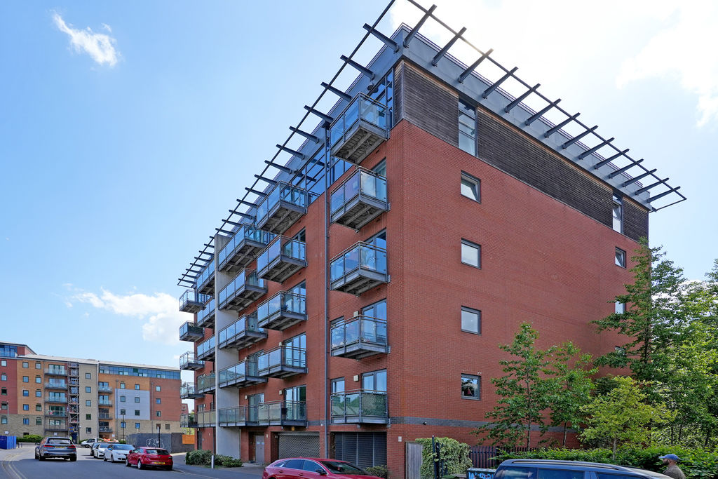 3 Pomona Street